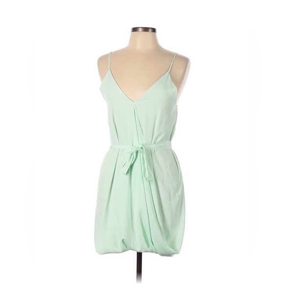 Assali Lavinia x REVOLVE Sleeveless Bow Mint Green V-Neck Mini Dress Large NWT - Picture 3 of 8